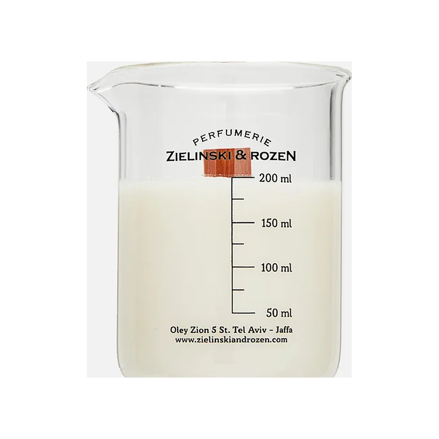 Black Pepper, Vetiver, Neroli, Amber
